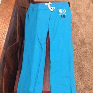 Hollister size large sweatpants